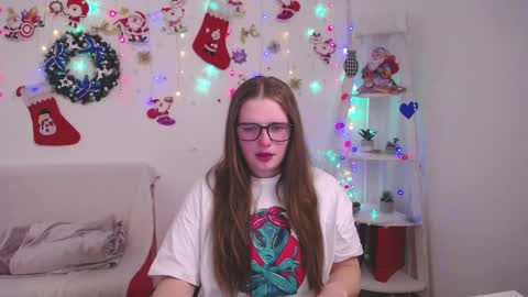 Caroline online show from December 23, 7:06 am