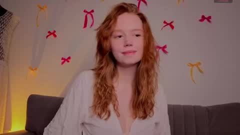 Caro online show from April 16, 9:15 pm