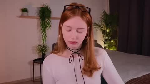 Caro online show from October 19, 4:55 pm