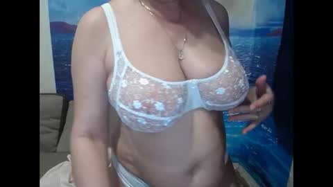 VicunaCool online show from March 6, 12:30 pm