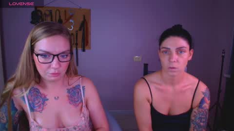 Carrie online show from November 13, 6:32 pm