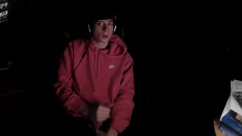 cartermcberran online show from April 4, 7:04 am