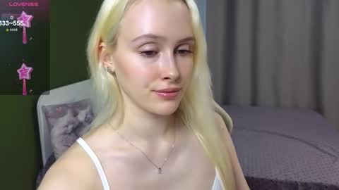 My name is Casey... Nice to meet you  I will be happy to have funthumbs up please its important online show from October 20, 4:17 am