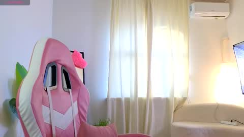 Casey Robbins online show from October 28, 5:41 am