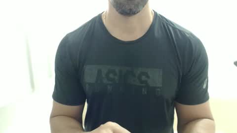 cashmastermuscle77 online show from March 29, 10:39 am