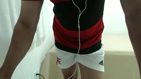 cashmastermuscle77 online show from September 8, 10:20 pm