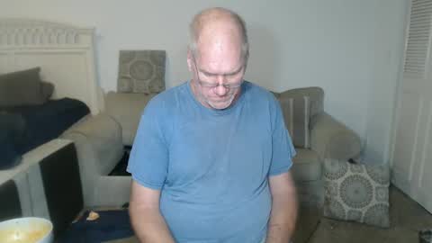 Snapshot of casinocam chatting on February 28, 5:48 pm CasinoCam online show from February 28, 5:48 pm