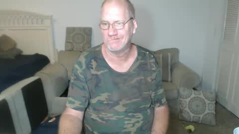 Snapshot of casinocam chatting on February 27, 11:59 pm CasinoCam online show from February 27, 11:59 pm