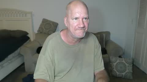 Snapshot of casinocam chatting on March 10, 4:17 am CasinoCam online show from March 10, 4:17 am