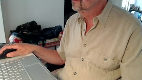 caspierre online show from July 2, 7:35 am