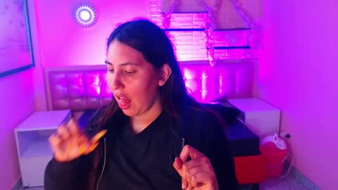 573215024606 online show from September 19, 8:23 pm