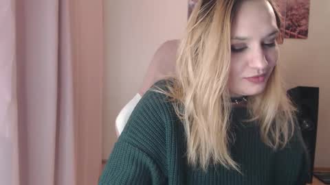 Casey Chris online show from February 16, 6:06 pm