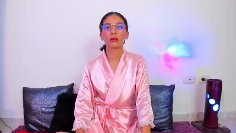 CASSEY online show from July 11, 2:27 am