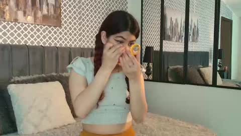 cassie_bloom online show from September 20, 3:53 am