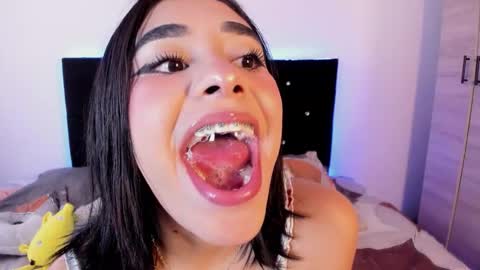 Cassie Jones online show from March 16, 8:46 pm