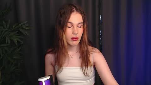 Cassie online show from March 10, 2:10 pm