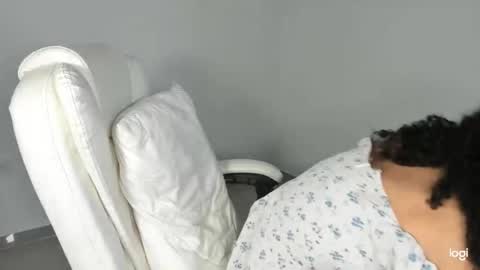 Cami online show from November 9, 5:00 am