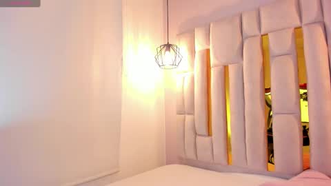 Cataleya online show from October 17, 11:03 am