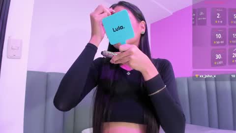 catalina online show from April 4, 8:27 pm