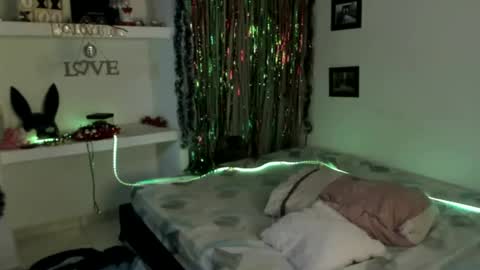  Catalina Garcia     online show from January 7, 3:46 am