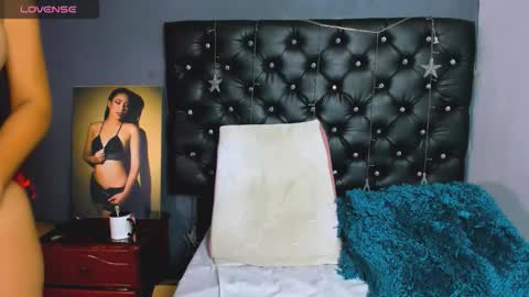 Catalina online show from February 14, 2:42 pm