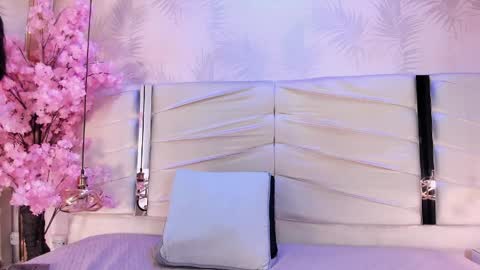 catarinamayer1 online show from April 4, 9:33 pm