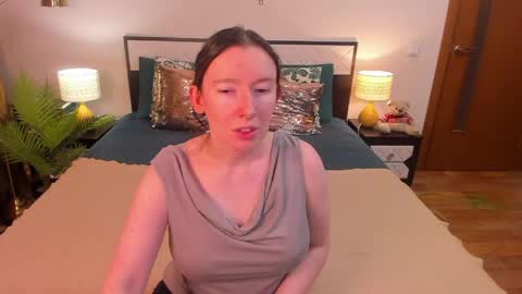 Catrin online show from April 14, 4:16 am