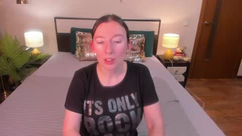 Catrin online show from July 5, 4:19 am