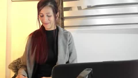 Snapshot of catt_evans1 chatting on January 21, 3:59 am CATT EVANS online show from January 21, 3:59 am