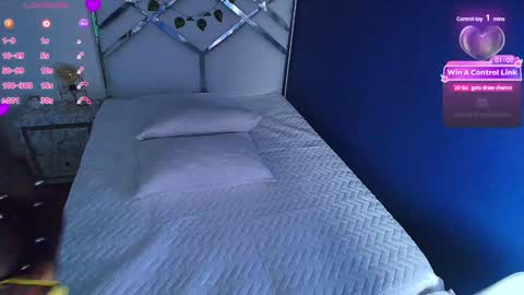 CATALEYA  online show from January 14, 2:50 am