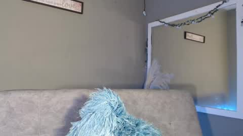    online show from December 18, 6:31 am