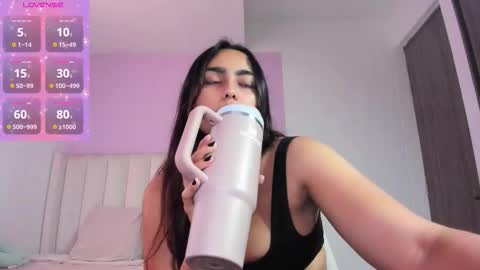 Cay online show from September 10, 1:34 pm