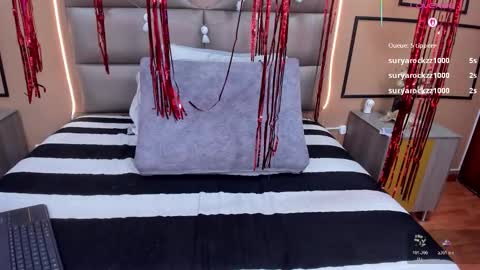 caylincollins online show from October 25, 5:30 am