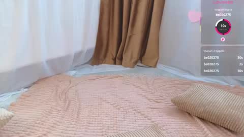 Josie Manesi online show from March 1, 6:39 am