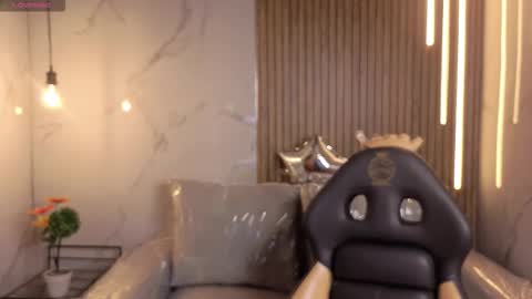 celeste_fioree online show from February 15, 12:59 pm