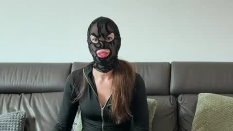 celeste grayson online show from June 14, 8:27 am