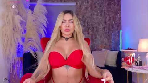   online show from February 18, 8:19 pm