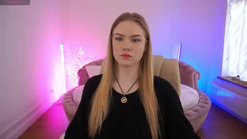 celestenoirr online show from April 16, 6:13 am