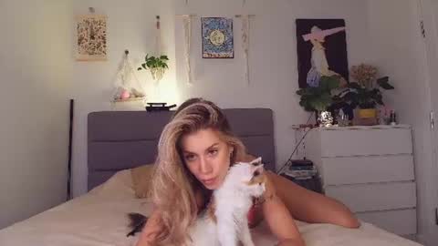 Celin online show from July 22, 5:48 pm