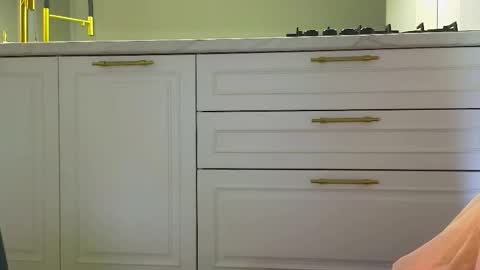 Aneli online show from November 30, 9:11 pm