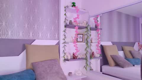 Celine online show from November 11, 4:53 pm