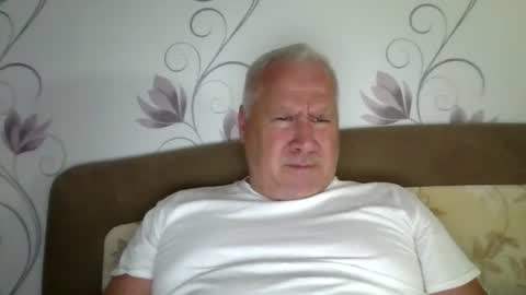 celli68 online show from July 5, 11:39 am