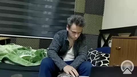 cezar online show from February 3, 1:19 am