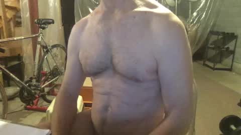 cfnmworkout1 online show from December 15, 9:22 pm