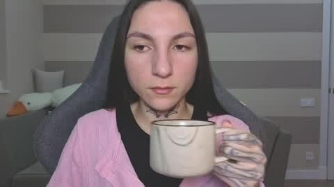 Kate online show from March 18, 7:58 am