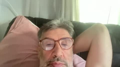 champsex305610 online show from December 15, 2:07 am