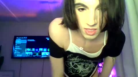 chanel2002 online show from March 4, 1:01 am