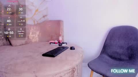 channelcroix online show from October 26, 11:37 pm