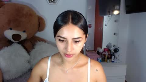 Isabella online show from December 19, 5:29 pm