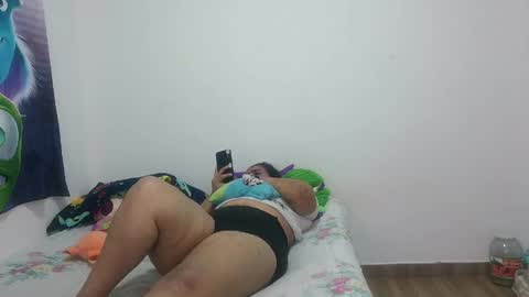 chantal1415 online show from June 9, 3:39 am